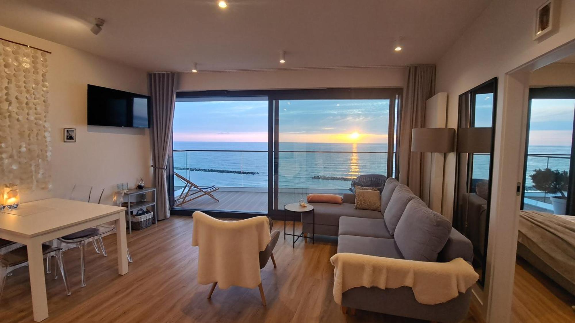 Apartament Morski Widok Nautic Park 51 Darlowko Szoba fotó